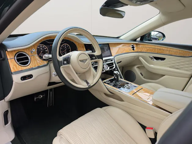 Bentley Flying Spur 6.0 W12 First Edition