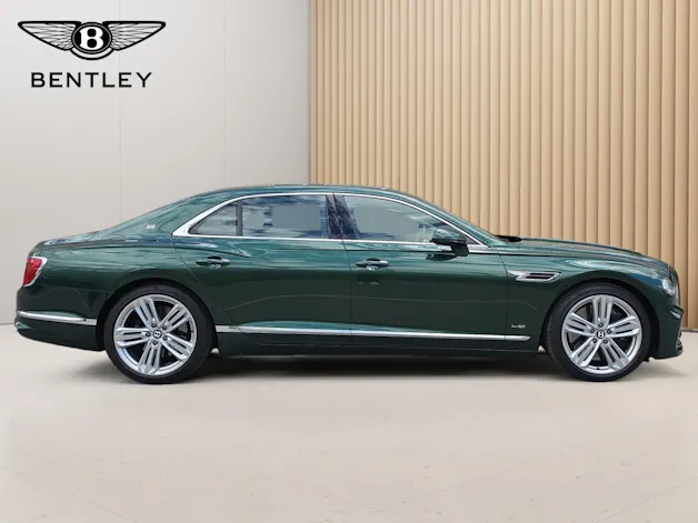 Bentley Flying Spur 6.0 W12 First Edition