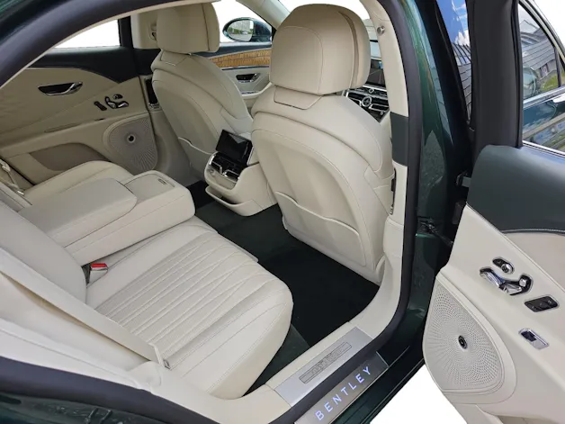 Bentley Flying Spur 6.0 W12 First Edition