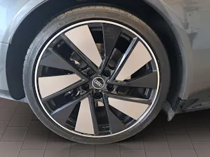 Audi e-tron GT quattro