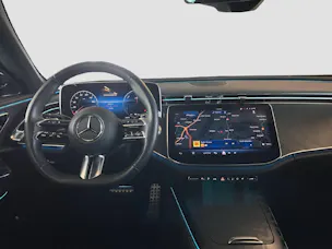 Mercedes-Benz E 300 e AMG Line 4MATIC