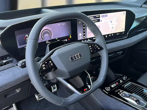 Audi Q6 e-tron quattro Daytonagrau Perleffekt