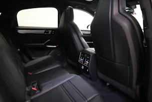 Porsche Cayenne Turbo Coupé S E-Hybrid