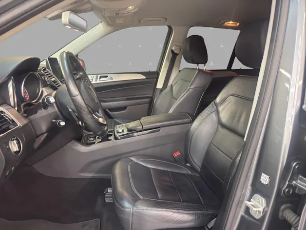 MERCEDES-BENZ GLE 350 d 4M - Executive / DISTRONIC / 360 Grad Kamera