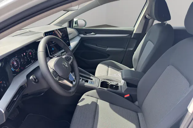 VW Golf 1.5 e TSI mHEV Value DSG