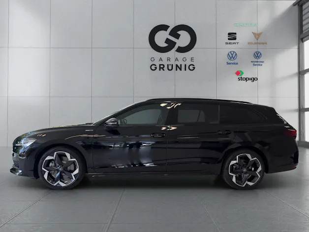 Škoda Superb Combi 2.0 TDi Sportline 4x4 DSG