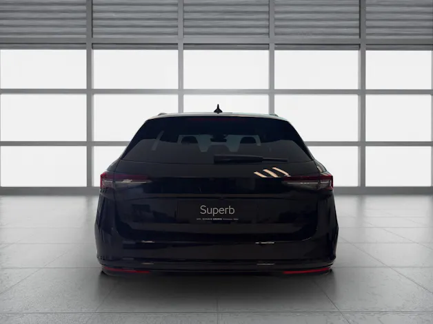 Škoda Superb Combi 2.0 TDi Sportline 4x4 DSG