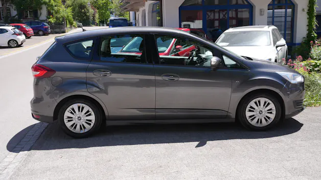 Ford C-Max 1.0 SCTi Titanium