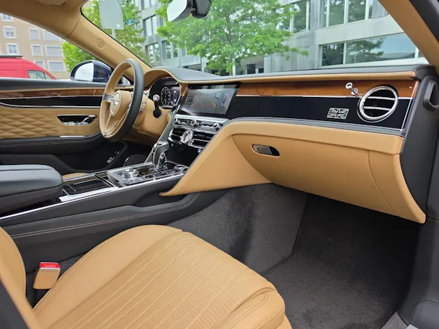 Bentley Flying Spur 6.0 W12 First Edition