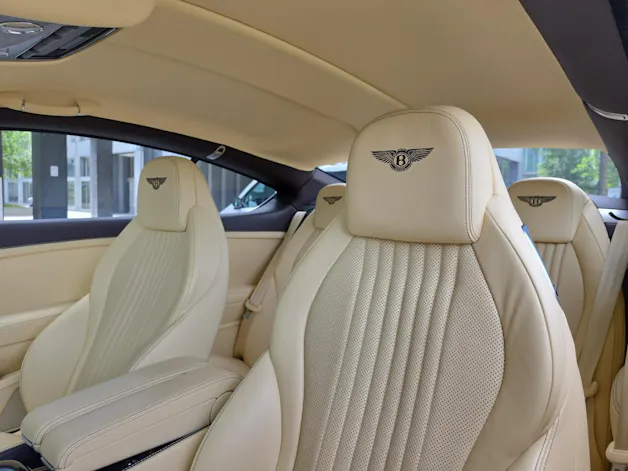 Bentley Continental GT 4.0 V8 Facelift- einer der letztgebauten Serie II