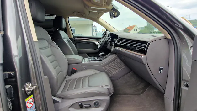 VW Touareg 3.0 TDI Atmosphere Tiptronic
