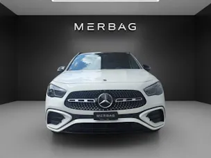 Mercedes-Benz GLA 220 4Matic 8G-DCT