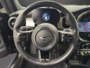 Mini F56 Cooper SE