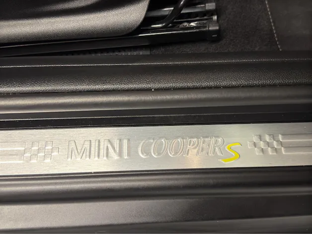 Mini F56 Cooper SE