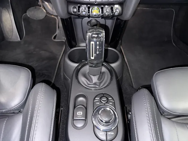 Mini F56 Cooper SE