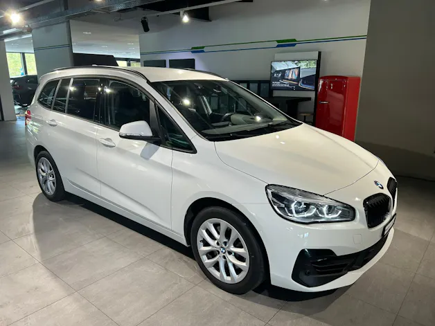 BMW 218d xDrive Gran Tourer Steptronic Essential Edition