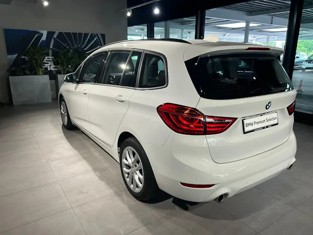 BMW 218d xDrive Gran Tourer Steptronic Essential Edition