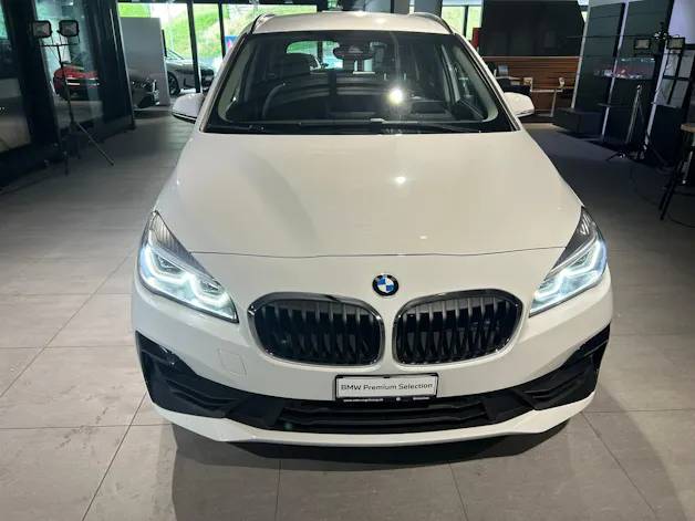 BMW 218d xDrive Gran Tourer Steptronic Essential Edition