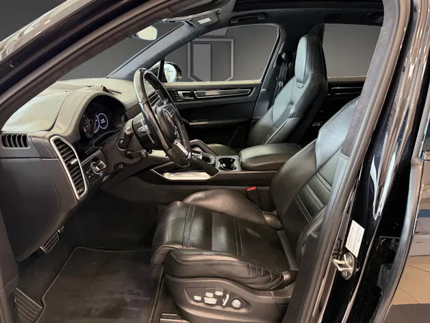 Porsche Cayenne Turbo
