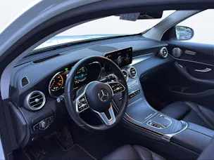 Mercedes-Benz GLC 200 AMG Line 4Matic 9G-Tronic