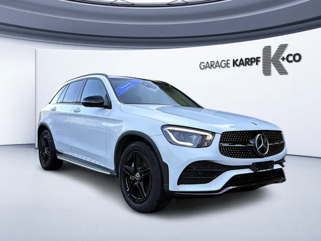MERCEDES-BENZ GLC 200 AMG Line 4Matic 9G-Tronic