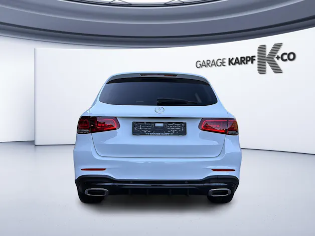 MERCEDES-BENZ GLC 200 AMG Line 4Matic 9G-Tronic