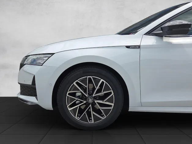Škoda Octavia Combi 1.5 TSI mHEV DSG Sport Line