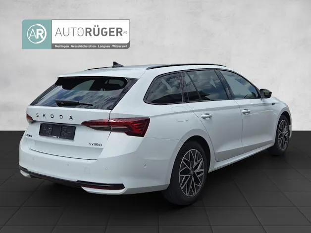 Škoda Octavia Combi 1.5 TSI mHEV DSG Sport Line