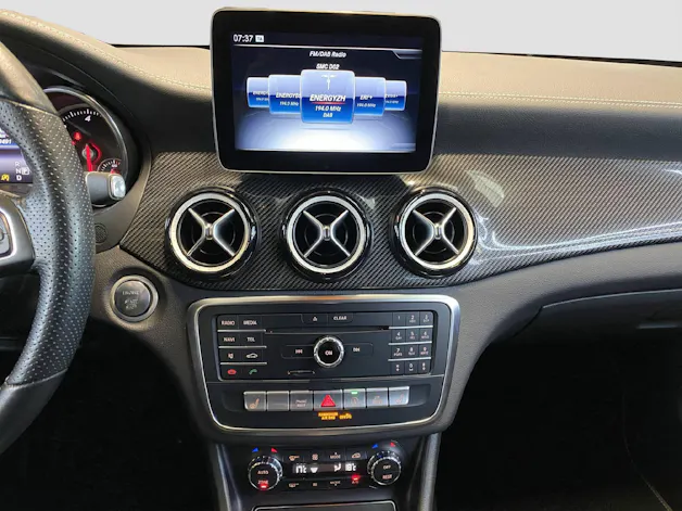 Mercedes-Benz CLA 200 d 4M Shooting Brake Swiss Star