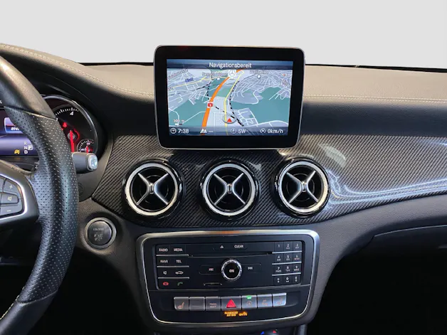 Mercedes-Benz CLA 200 d 4M Shooting Brake Swiss Star