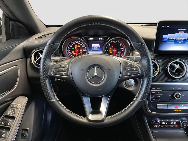Mercedes-Benz CLA 200 d 4M Shooting Brake Swiss Star