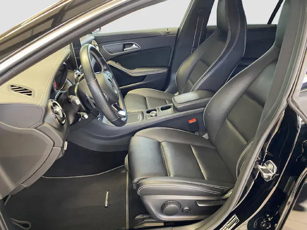 Mercedes-Benz CLA 200 d 4M Shooting Brake Swiss Star