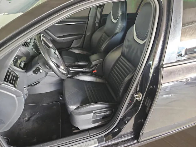 Škoda Octavia Combi 2.0 TSI RS DSG