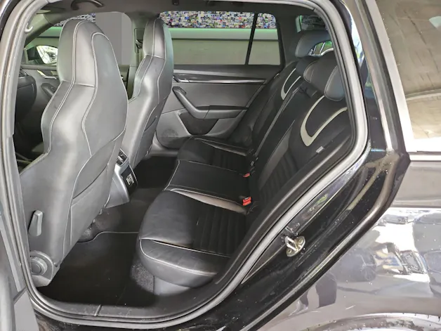 Škoda Octavia Combi 2.0 TSI RS DSG