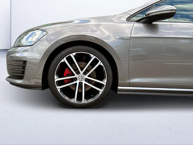 VW Golf 2.0 TDI GTD DSG