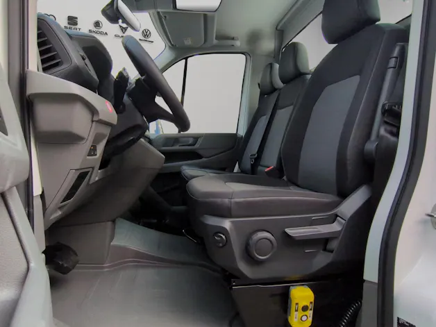 VW Crafter 35 2.0 BiTDI Champ. HD L3 Kip./Prit./Kof.+Heb. RWD A