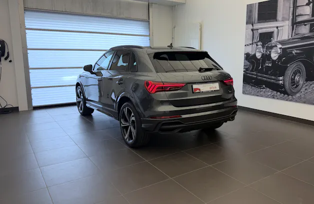 Audi Q3 45 TFSI quattro S-tronic