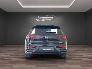 VW Golf 1.5 TSI Basis