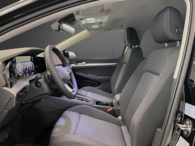 VW Golf 1.5 TSI Basis