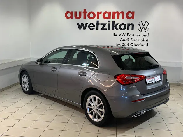 Mercedes-Benz A 180 d Progressive 8G-DCT
