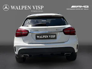 Mercedes-Benz GLA 250 AMG Line 4Matic