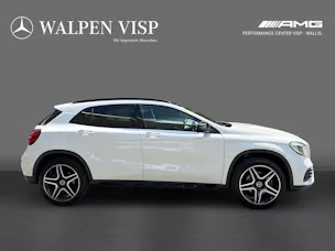 Mercedes-Benz GLA 250 AMG Line 4Matic