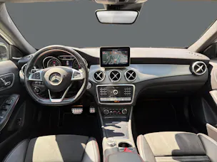 Mercedes-Benz GLA 250 AMG Line 4Matic