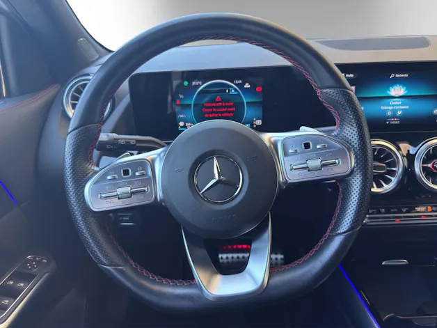 MERCEDES-BENZ GLA 220d AMG Line 4Matic