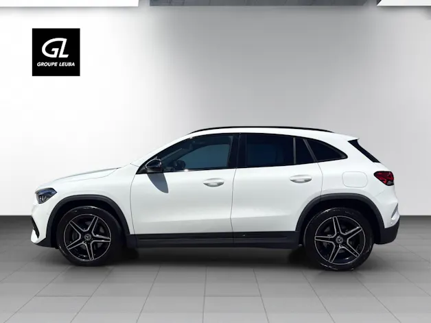 MERCEDES-BENZ GLA 220d AMG Line 4Matic