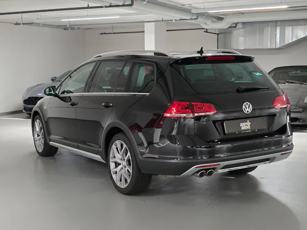 VW Golf 2.0 TDI Alltrack 4Motion