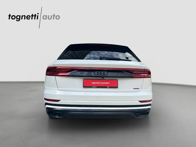 Audi Q8 50 TDI Black Edition quattro tiptronic