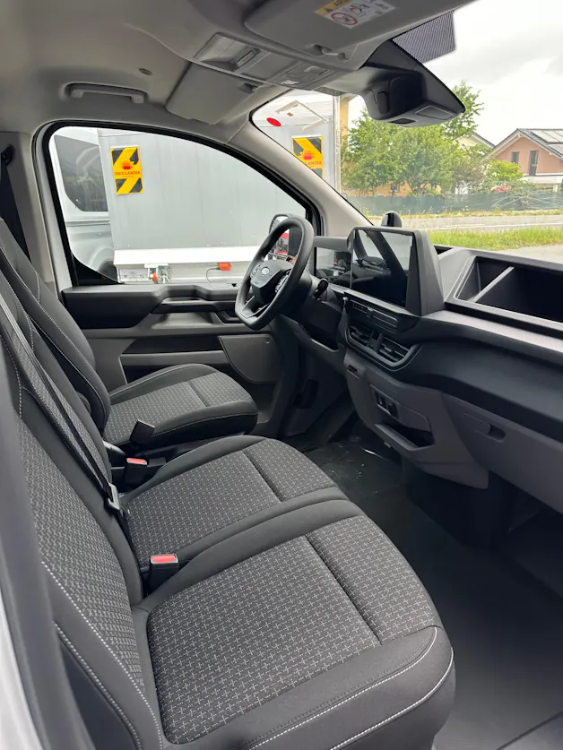 Ford Transit Custom Van 320 L2 2.5 Trend/PHEV