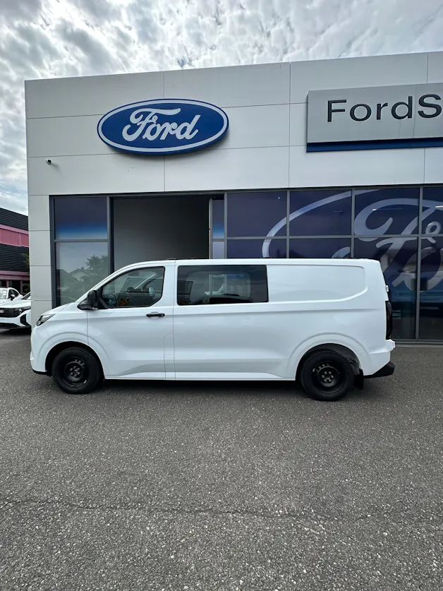 Ford Transit Custom Van 320 L2 2.5 Trend/PHEV
