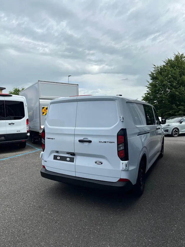 Ford Transit Custom Van 320 L2 2.5 Trend/PHEV